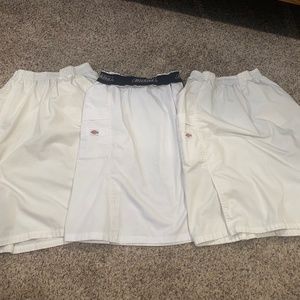 Dickies scrub skirts size small